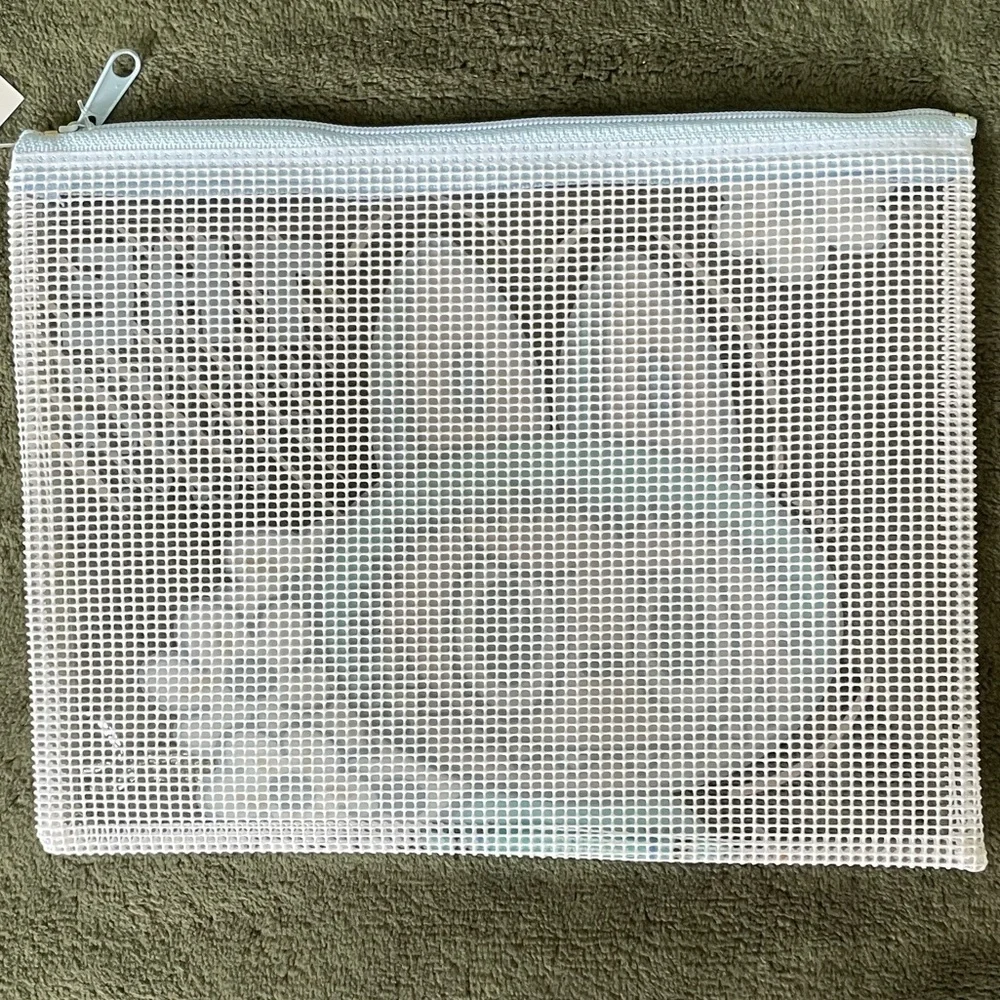 NWT Labubu Mesh Pouch light blue